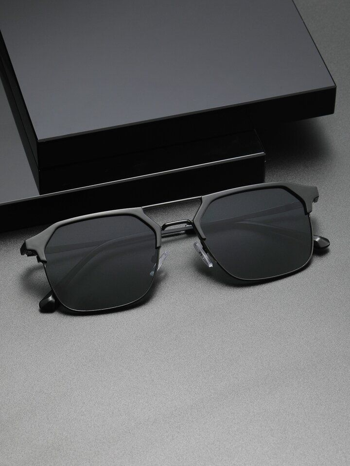 SPECS & SHADES